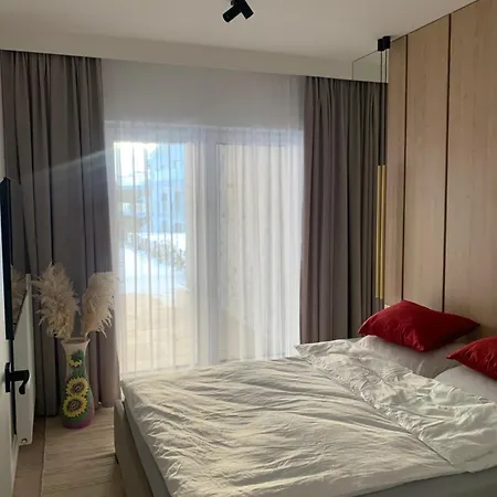 Апартаменты Nautica 4 *